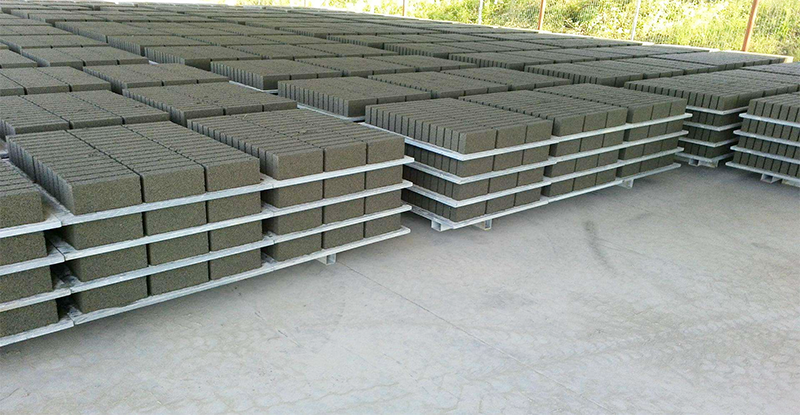 <a href=http://m.cnqzsy.com/ target=_blank class=infotextkey>免燒磚托板</a>