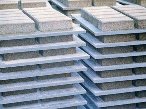 <a href=http://m.cnqzsy.com/ target=_blank class=infotextkey>免燒磚托板</a>