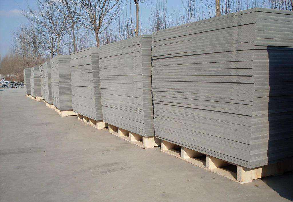 <a href=http://m.cnqzsy.com/zjtb/ target=_blank class=infotextkey>PVC磚機托板</a>