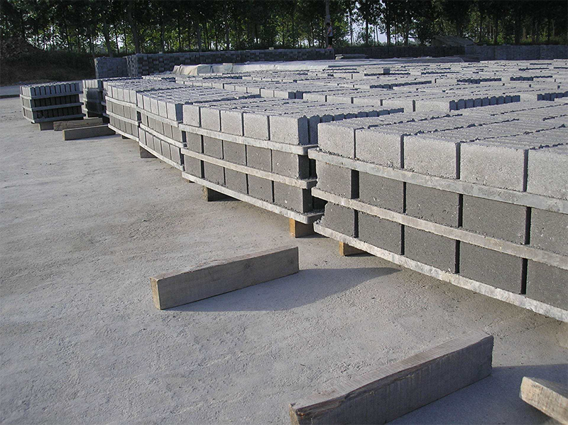 <a href=http://m.cnqzsy.com/ target=_blank class=infotextkey>空心磚托板</a>